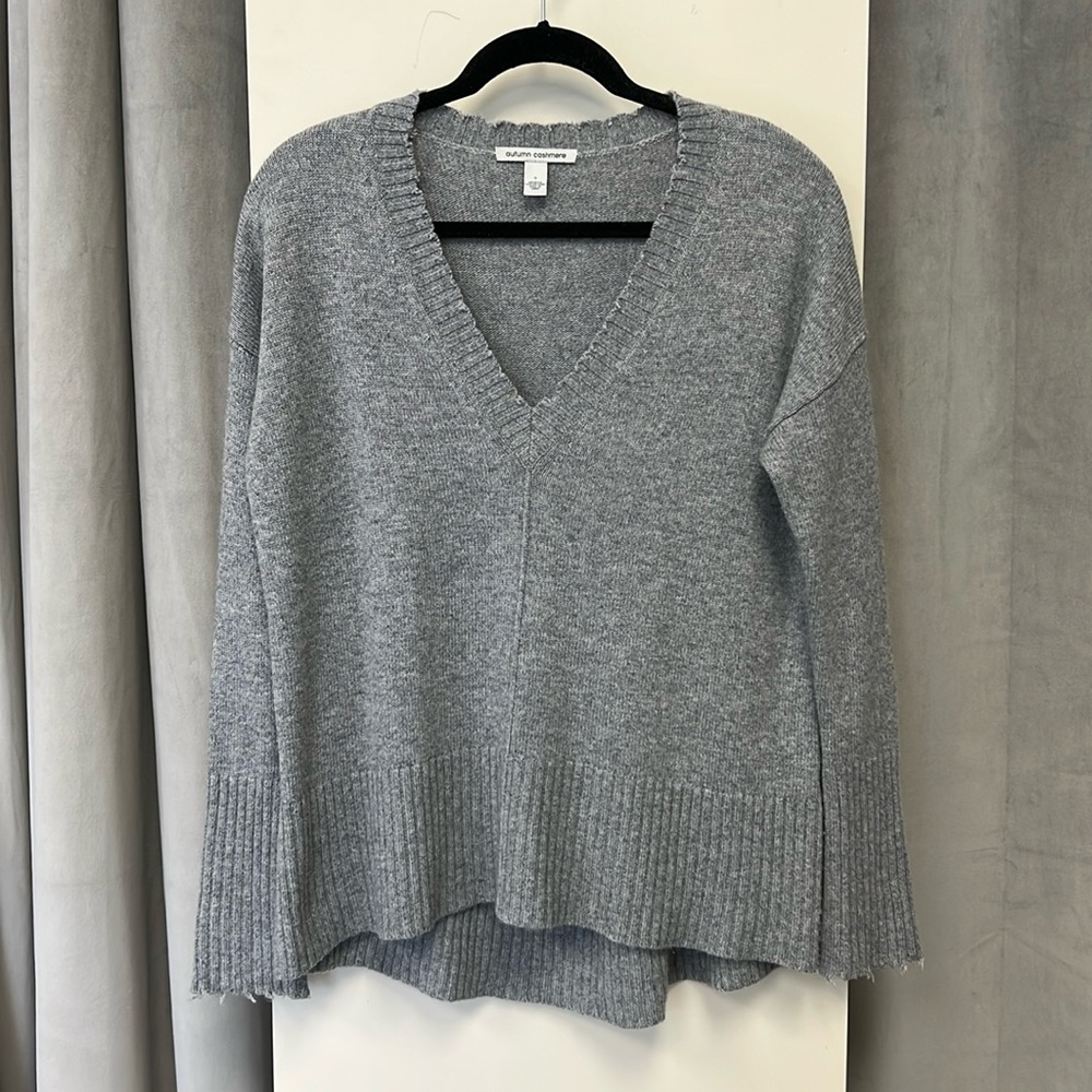 Autumn Cashmere Distressed Edge V-Neck Pullover Sweater